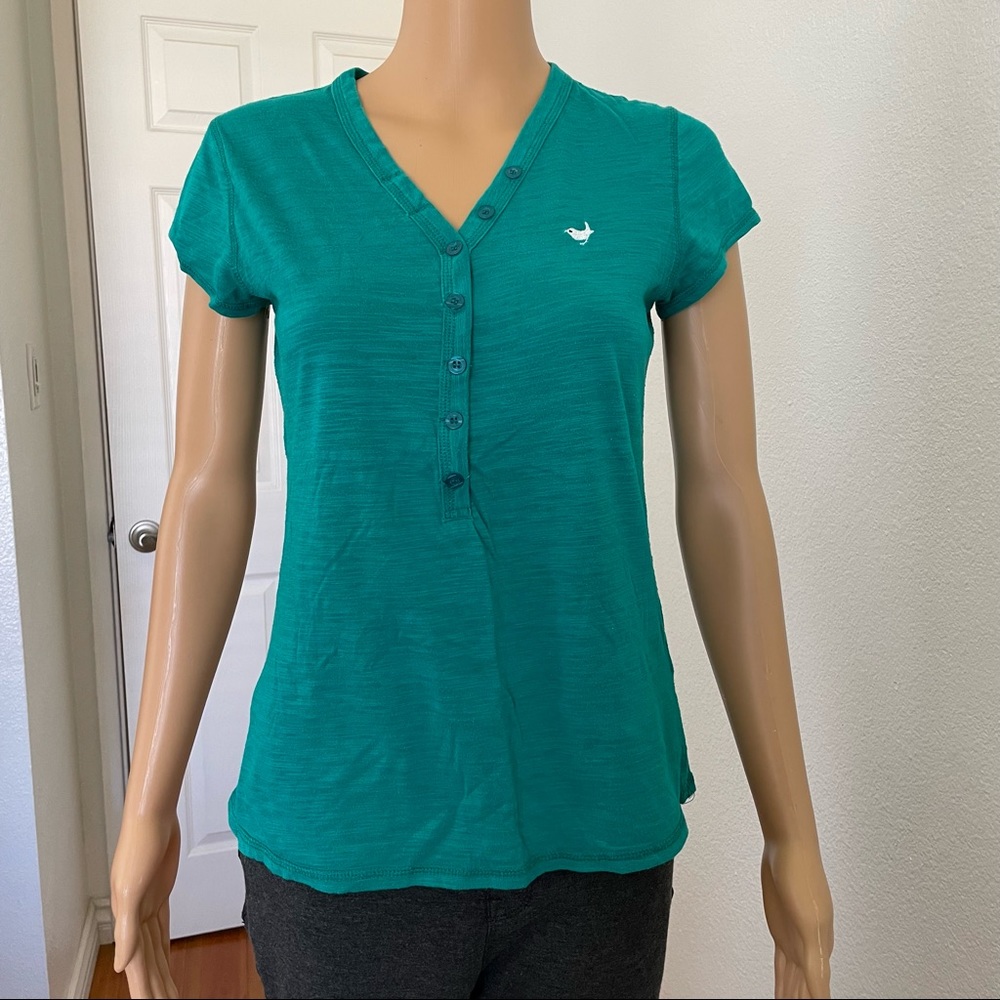 MinkPink Green Blouse With Buttons Along V-Neckline